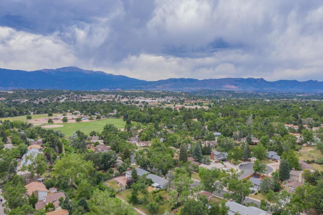 הוילה Wonderful Spacious 5Br Colorado Springs House מראה חיצוני תמונה